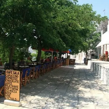 Traditional Stone House With Panoramic Mountain View Ferienhaus *